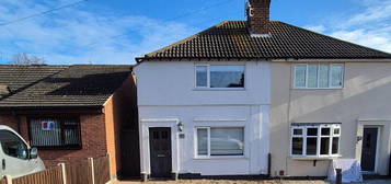 2 bedroom semi-detached house for sale