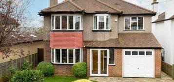 5 bedroom detached house for sale