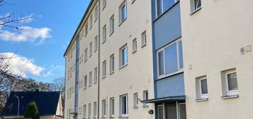 4 Zimmer mit Balkon, Am Heilandsfrieden 11, 2. OG re, ID 94440