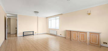 2 bed flat to rent