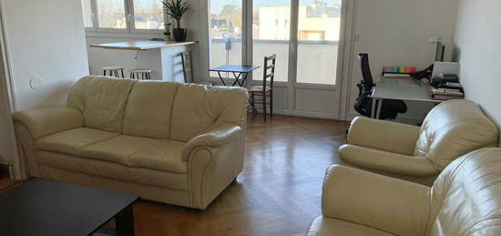 Appartement meublé  à louer, 2 pièces, 1 chambre, 62 m²