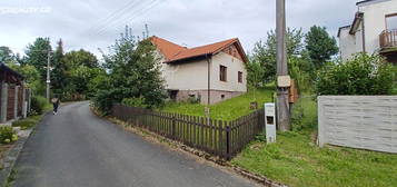 Prodej  rodinného domu 228 m², pozemek 1 879 m²