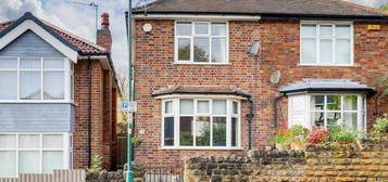 2 bedroom semi-detached house for sale