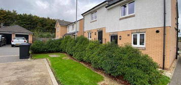 2 bed semi-detached house to rent