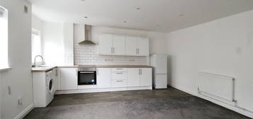 Flat to rent in Brookview Walk, Bristol BS13