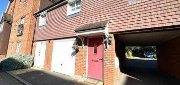 Terraced house to rent in Minster Road, Monkton, Ramsgate CT12