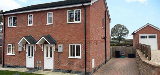 2 bedroom semi-detached house for sale