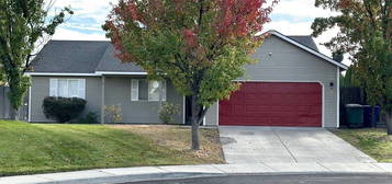 1418 Cowiche Ct, Richland, WA 99352