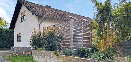 Vielseitiges Mehrgenerationenhaus oder Weiterführung als Pension in Stromberg