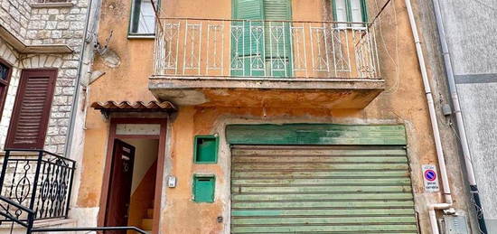 Casa indipendente in vendita a Giuliana