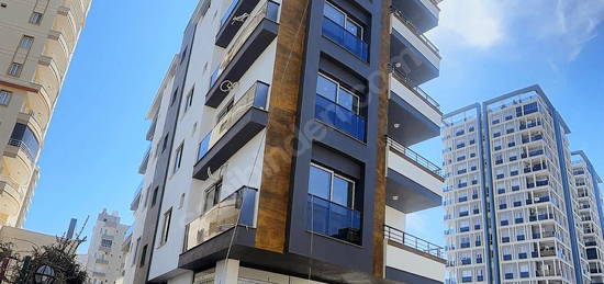 ANAYOLA VE DENİZE YAKIN SIFIR DAİRE