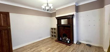 3 bedroom terraced house