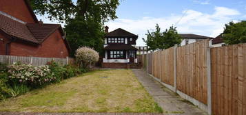 2 bed detached house for sale