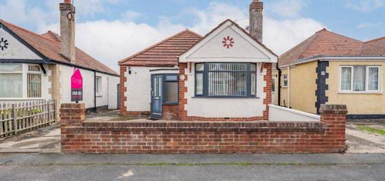 2 bedroom detached bungalow for sale