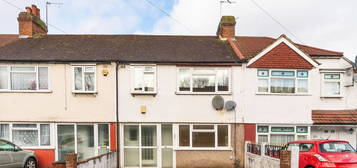 3 bed terraced house to rent