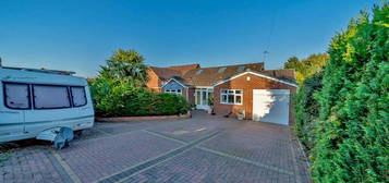 4 bedroom detached bungalow for sale