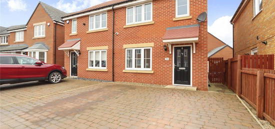 3 bedroom semi-detached house for sale