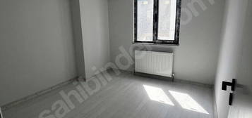 PENDİK YAYALAR CADDESİ SİTE İÇİ 2+1 95 M2 K.OTOPARKLI LÜX DAİRE