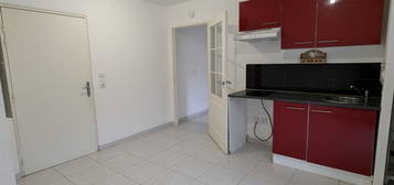 Appartement  à louer, 2 pièces, 1 chambre, 34 m²