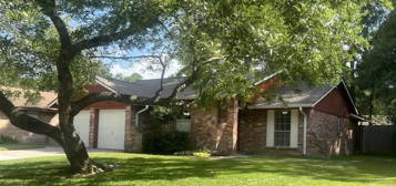 2511 Foliage Green Dr, Houston, TX 77339