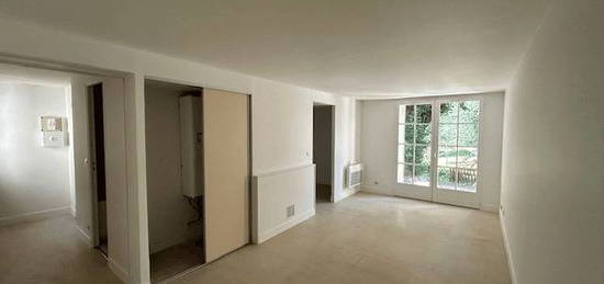 Location appartement 1 pièce 33 m²