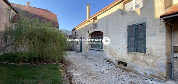 Maison ancienne 1 étage  à vendre, 5 pièces, 3 chambres, 122 m²