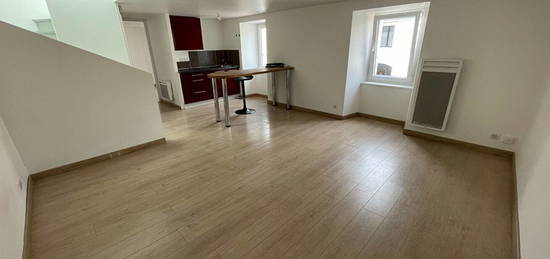 Achat Appartement  4 pièces Bourg de Ploneis