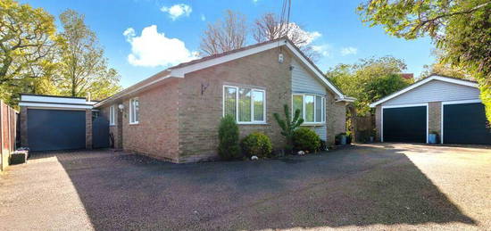 4 bedroom detached bungalow for sale