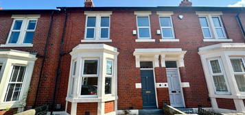 3 bed terraced house for sale