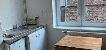 Lille sud - studio meublé 11m² - rue michel ange