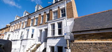 Town house for sale in Edith Road, Faversham ME13