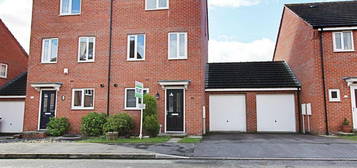 4 bedroom semi-detached house