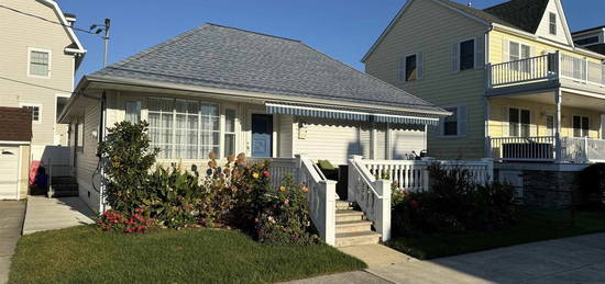 131 N Yarmouth Ave, Longport, NJ 08403