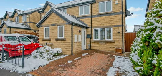 3 bedroom semi-detached house for sale