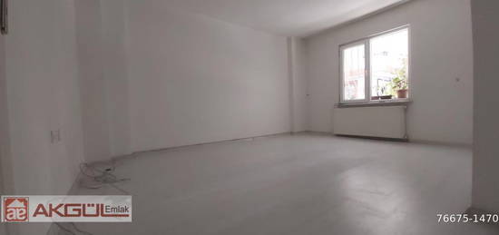 BAHELEVLER SOANLI'DA 2+1 90 M2 YKSEK GR KRALIK DARE