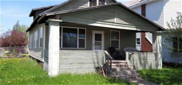 1125 N 21st St, Superior, WI 54880