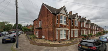 Flat to rent in Merton Road, Bedford MK40