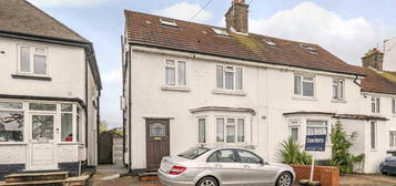 5 bedroom semi-detached house for sale