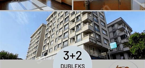 CADDE ÜZERİ SATILIK İKİ AYRI DAİRE 160 M² 3+2 TERASLI ÜST DUBLEX