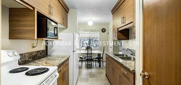 173 Procter Pl #7, Regina, SK S4S 4G2