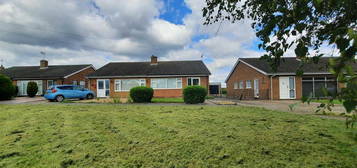 3 bedroom semi-detached bungalow for sale