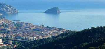 Casa di paese in vendita in contrada Ganduglia s.n.c