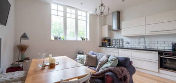 Flat to rent in West Hill, West Hill, London SW15