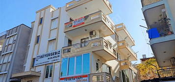 KONUKSEVER MAH.ÇEVRE YOLU ÜZERİNDE 150 M2 3+1 DAİRE 20.000 TL