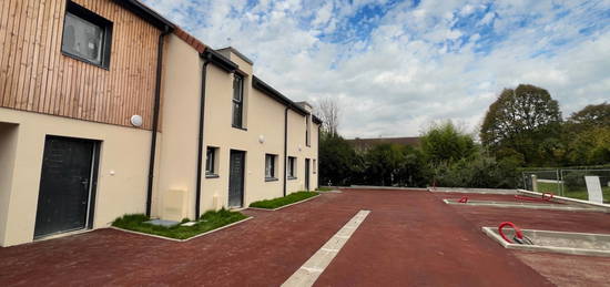 Maison  à vendre, 4 pièces, 3 chambres, 77 m²