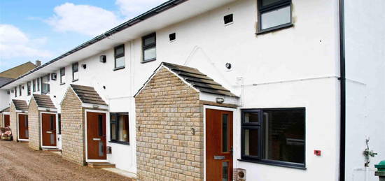 Flat to rent in The Lodge Mews, Pateley Bridge Road, Burnt Yates HG3