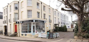 Studio to rent in Jenner Walk, Cheltenham GL50