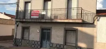 Chalet pareado en calle Ja&#xE9;n