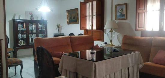 Casa adosada en venta en Casco Histórico  - Ribera - San Basilio