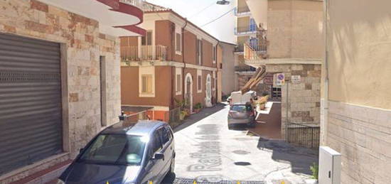 Appartamento all'asta in via Raffaele de Novellis